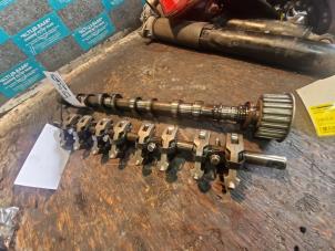 Used Rocker arm shaft Renault Trafic New (FL) 2.5 dCi 16V 145 Price on request offered by "Altijd Raak" Penders