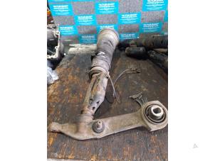 Used Front shock absorber rod, right Mercedes S (W220) 5.0 S-500 V8 24V Price on request offered by "Altijd Raak" Penders