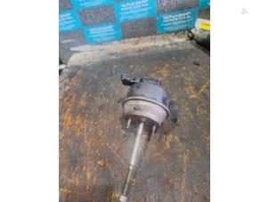 Used Actuator mechanical (Turbo) Volkswagen Transporter T5 2.5 TDi Price on request offered by "Altijd Raak" Penders