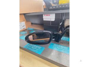 Used Mirror glass, left Porsche 911 (997) Price on request offered by "Altijd Raak" Penders