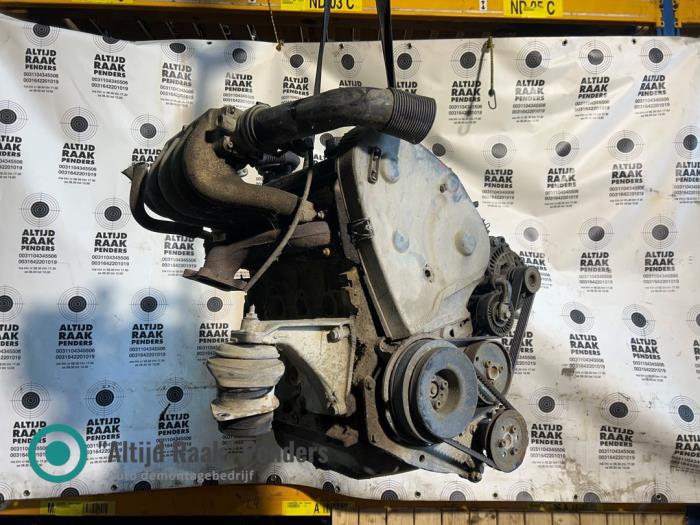Engine Volkswagen Caddy II 1.9 SDI - 142970 AEY