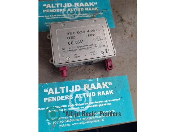Używane Antena Audi Q7 (4LB) Cena na żądanie oferowane przez "Altijd Raak" Penders
