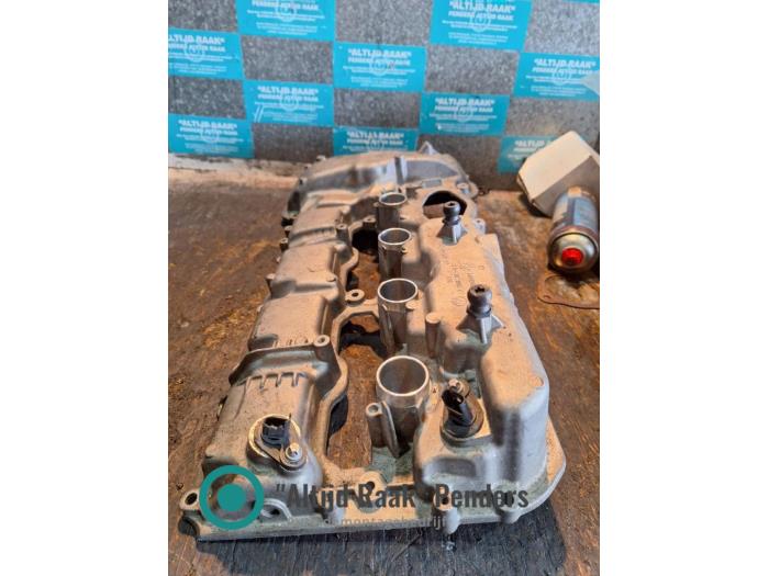 Ventildeckel van een BMW X5 (E70)  2012