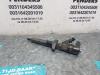 Injector (diesel) from a Renault Master III (FD/HD) 2.5 dCi 120 FAP 2008