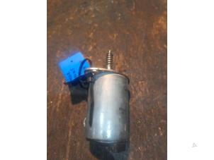 Used Camshaft adjuster BMW 3 serie (E90) 325i 24V Price on request offered by "Altijd Raak" Penders