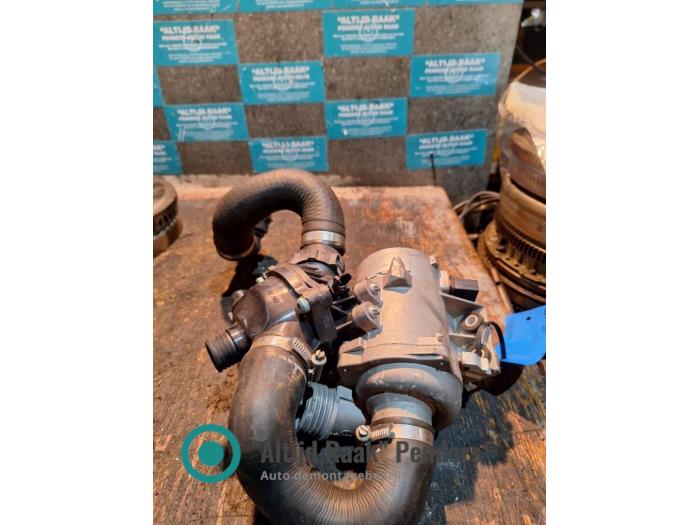 Gebrauchte Wasserpumpe BMW 3 serie (E90) 325i 24V Preis auf Anfrage angeboten von "Altijd Raak" Penders