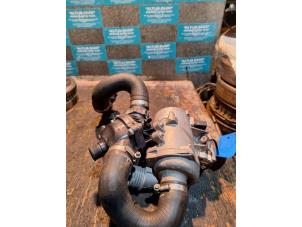 Used Water pump BMW 3 serie (E90) 325i 24V Price on request offered by "Altijd Raak" Penders