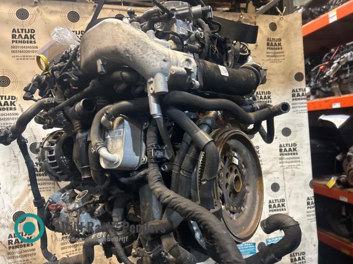 Engine Volkswagen Caddy Cargo V 2.0 TDI 122 - 663758 663758