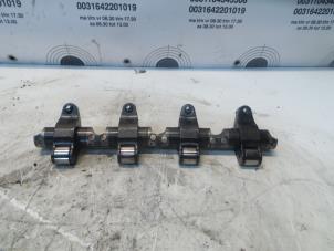 Used Rocker arm Volkswagen Caddy Price on request offered by "Altijd Raak" Penders