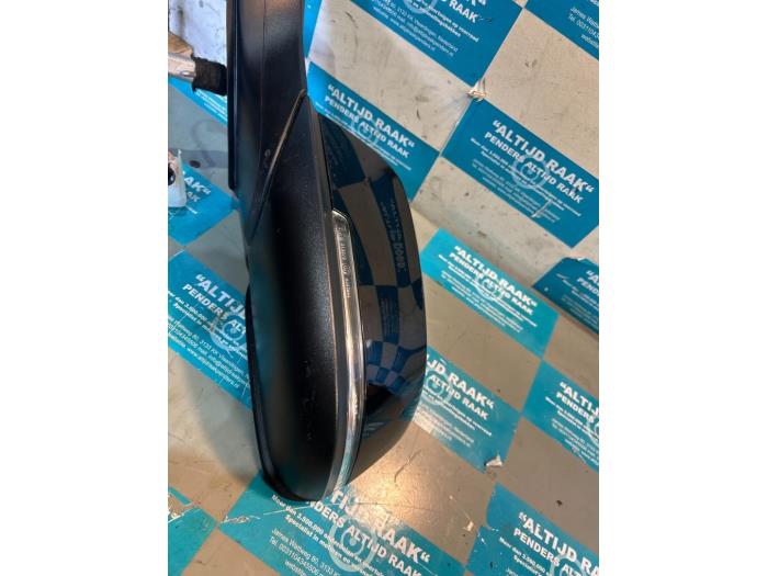 Wing mirror, left from a BMW i3 (I01)  2019