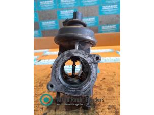 AGR Ventil van een Ford Transit 2.5 TD 150S-190EF 1998