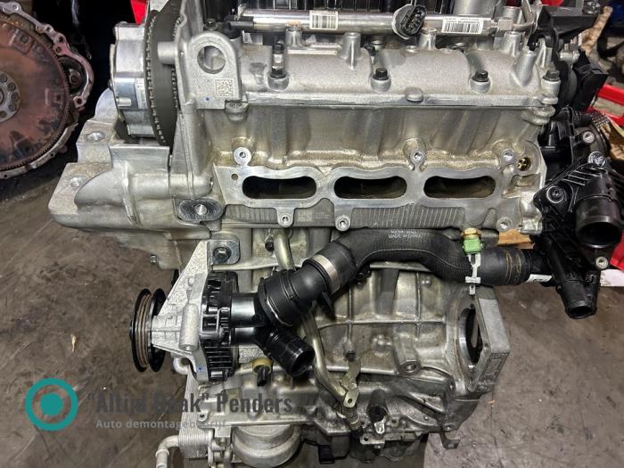 Gebrauchte Schwungrad Volvo XC40 (XZ) 1.5 T2 12V Preis auf Anfrage angeboten von "Altijd Raak" Penders
