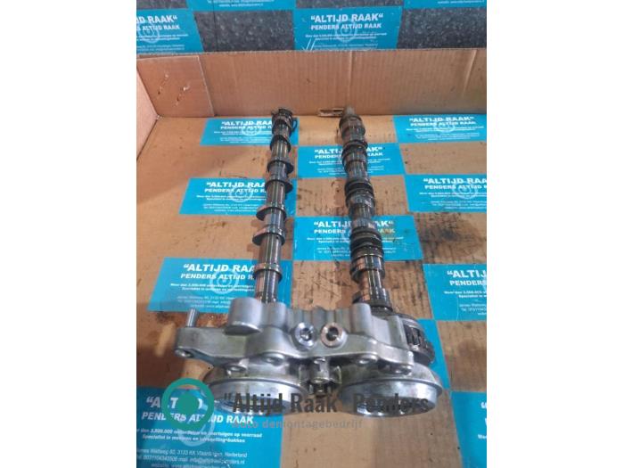 Usagé Kit arbre à cames Audi S3 (8V1/8VK) 2.0 T FSI 16V Prix sur demande proposé par "Altijd Raak" Penders