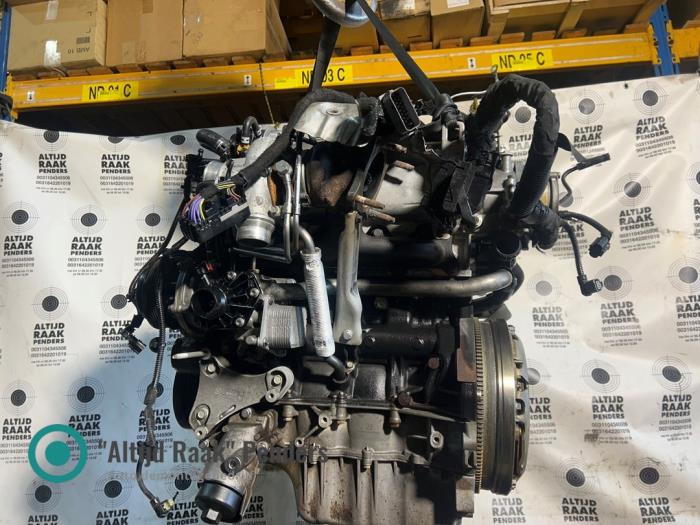 Engine from a Opel Astra K 1.6 SIDI Eco Turbo 16V 2016