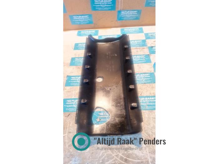 Gebrauchte Ventildeckel Volkswagen Touareg (7LA/7L6) 2.5 TDI R5 Preis auf Anfrage angeboten von "Altijd Raak" Penders