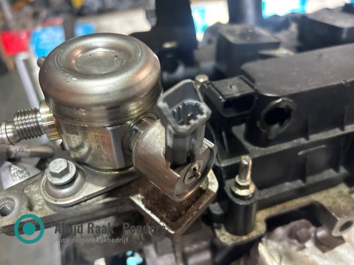 Begagnade Högtryckspump Ford Mondeo IV 2.0 Ecoboost SCTi 16V Pris på förfrågan erbjuds av "Altijd Raak" Penders