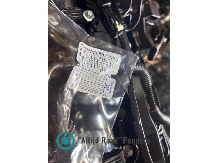 Engine from a BMW 3 serie (F30) 330d xDrive 3.0 24V 2016