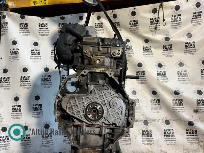 Used Engine Hummer H3 3.7 20V Price on request offered by "Altijd Raak" Penders