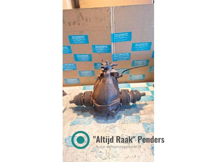 Gebrauchte Differential hinten Mercedes 200-300D (W123) 300 D Turbo Preis auf Anfrage angeboten von "Altijd Raak" Penders