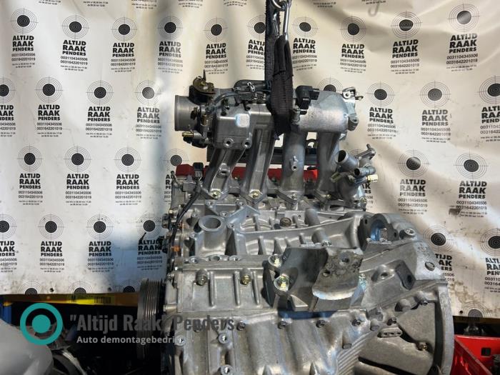 Engine from a Honda S2000 (AP1) 2.0 16V VTEC
