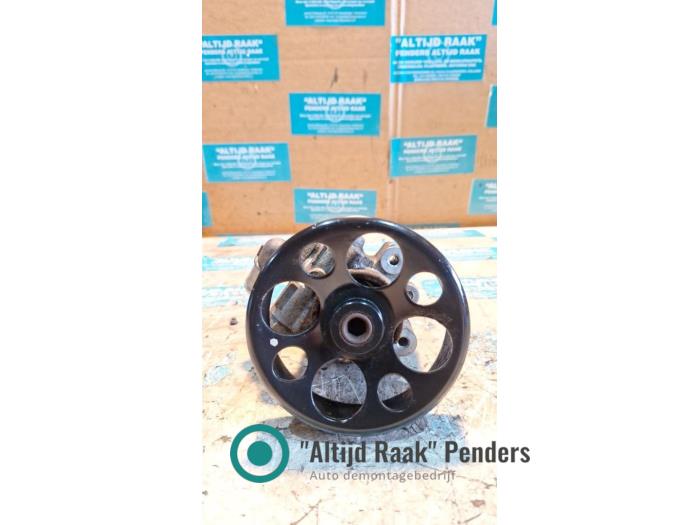 Usagé Pompe de direction Chevrolet Orlando 2.0 D 16V Prix sur demande proposé par "Altijd Raak" Penders