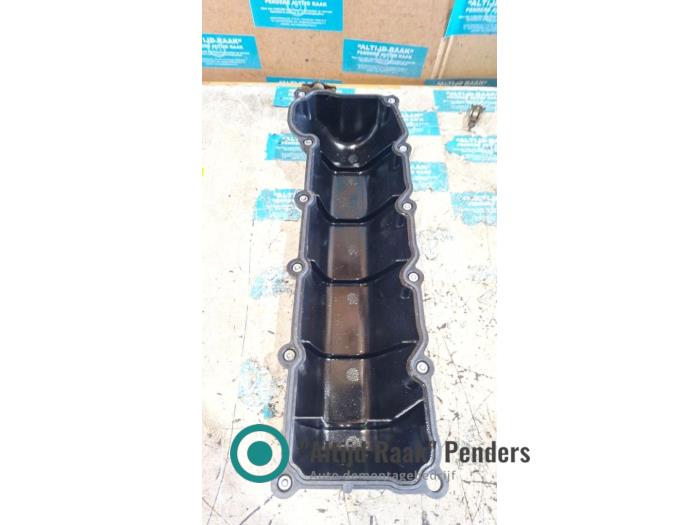 Usagé Couvercle soupapes Dodge Ram 3500 Standard Cab (DR/DH/D1/DC/DM) Prix sur demande proposé par "Altijd Raak" Penders