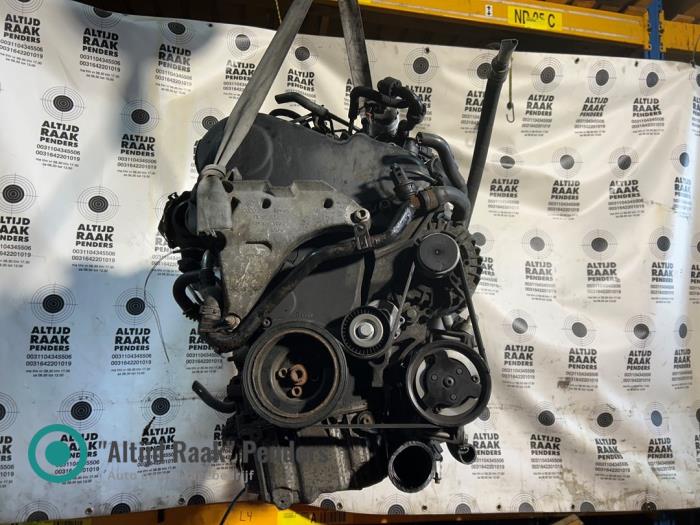 Engine Volkswagen Caddy Combi IV 2.0 TDI 16V DPF 4Motion - 113700 113700