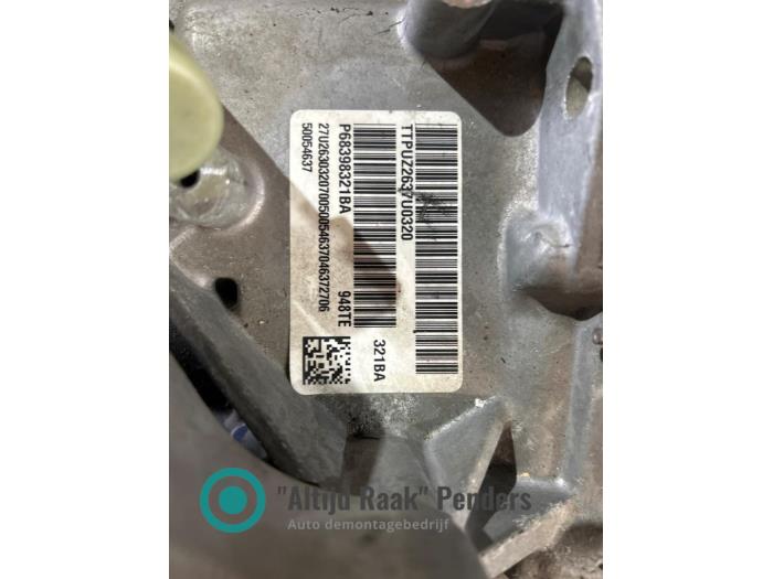 Gebrauchte Getriebe Jeep Cherokee (KL) Preis auf Anfrage angeboten von "Altijd Raak" Penders
