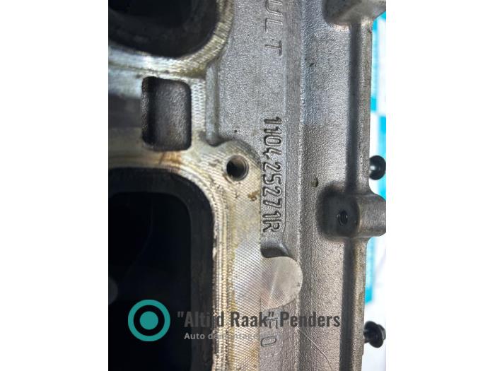 Usagé Culasse Renault Captur I (2R) 1.2 TCE 16V EDC Prix sur demande proposé par "Altijd Raak" Penders