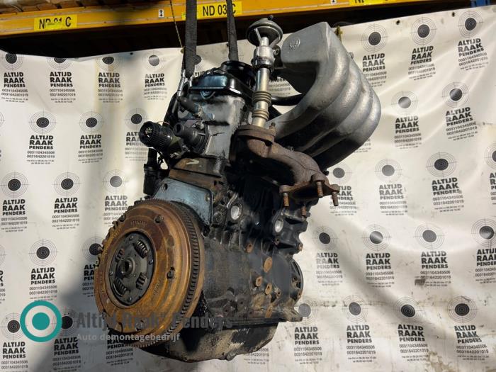 Engine Volkswagen Caddy II 1.9 D - 733450 1Y