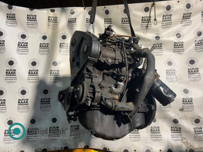 Engine Volkswagen Caddy II 1.9 D - 1Y - 
