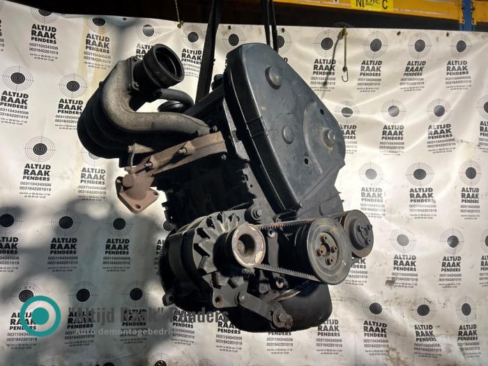 Engine Volkswagen Caddy II 1.9 D - 1Y - 