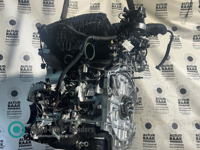 Used Engine Volvo XC40 (XZ) 2.0 B4 16V Mild Hybrid Autom. Price on request offered by "Altijd Raak" Penders