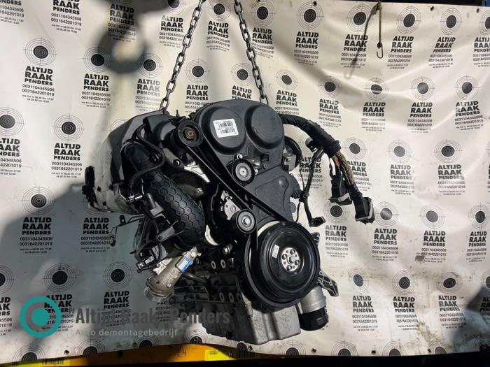 Used Engine Volvo V60 II (ZW) 2.0 T8 16V Twin Engine Price on request offered by "Altijd Raak" Penders