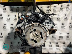 Engine from a RAM 2500 Standard Cab (DJ) 5.7 Hemi V8 4WD 2019