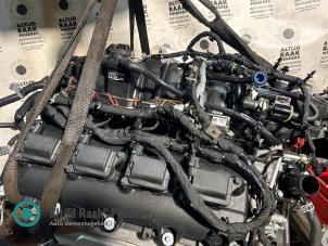 Engine from a RAM 2500 Standard Cab (DJ) 5.7 Hemi V8 4WD 2019