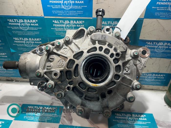 Used Front differential Jeep Grand Cherokee L (WL) 2.0 4xe Price on request offered by "Altijd Raak" Penders