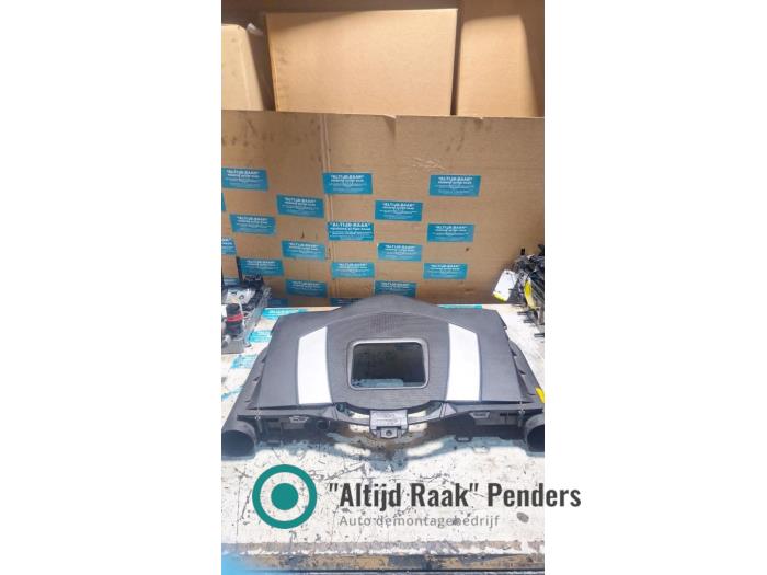 Used Luftfiltergehäuse Mercedes CLS (C219) 350 3.5 V6 18V Price on request offered by "Altijd Raak" Penders