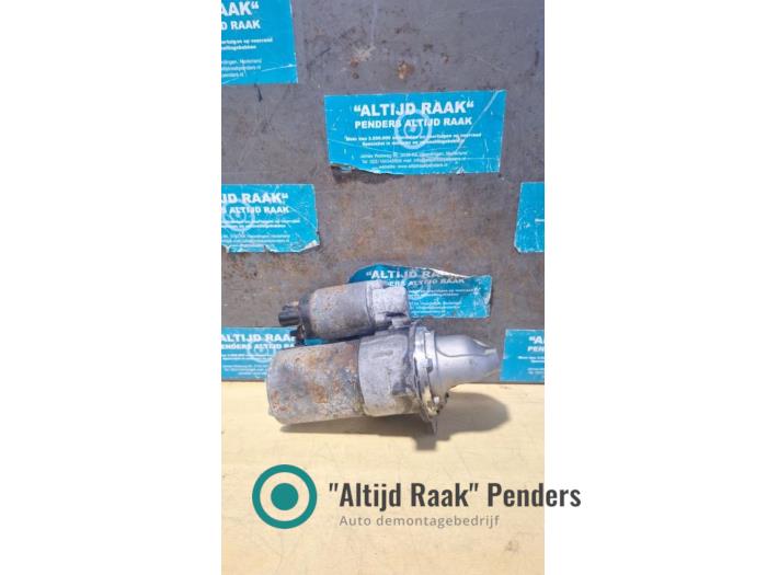 Used Starter Hummer H3 3.7 20V Price on request offered by "Altijd Raak" Penders