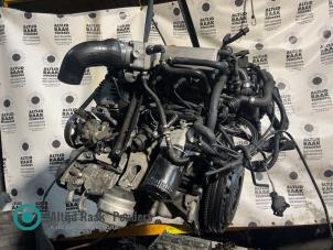 Engine from a Audi A4 Cabriolet (B6) 1.8 T 20V 2005