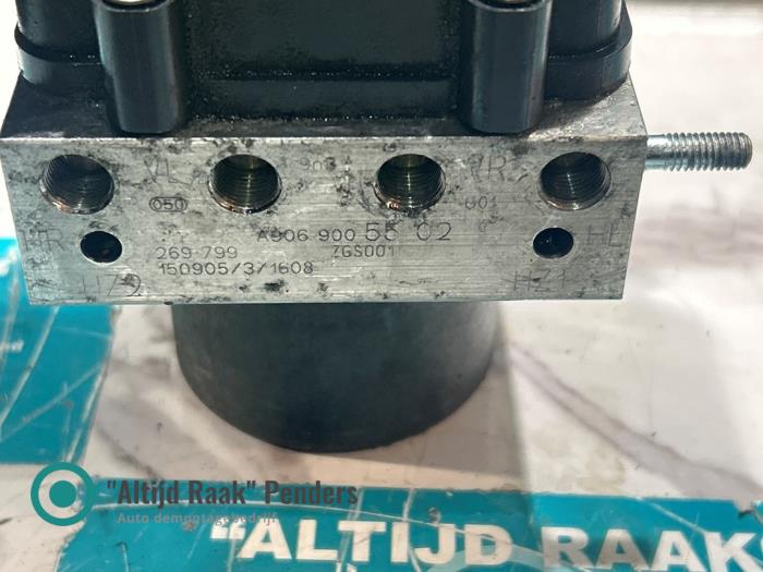Begagnade ABS-pump Mercedes Sprinter 3,5t (906.13/906.23) 316 CDI 16V Pris på förfrågan erbjuds av "Altijd Raak" Penders