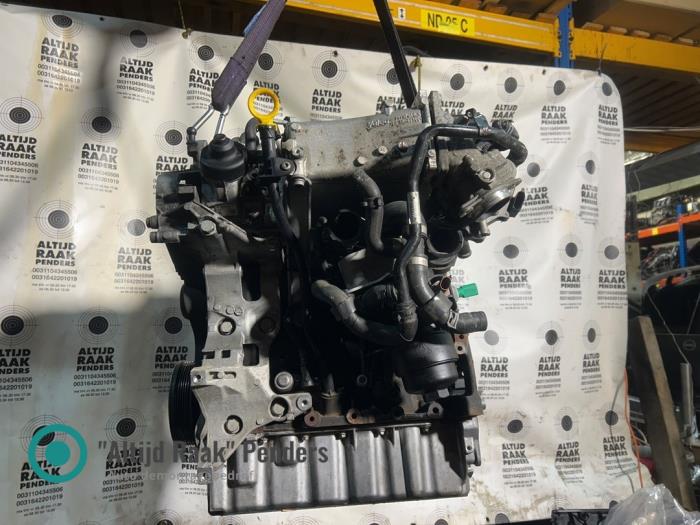 Gebrauchte Nockenwellengehäuse Volkswagen Golf VII (AUA) 2.0 GTD 16V Preis auf Anfrage angeboten von "Altijd Raak" Penders