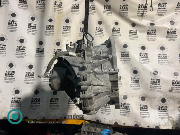 Gebrauchte Getriebe Mini Mini (F55) 1.2 12V One First Preis auf Anfrage angeboten von "Altijd Raak" Penders