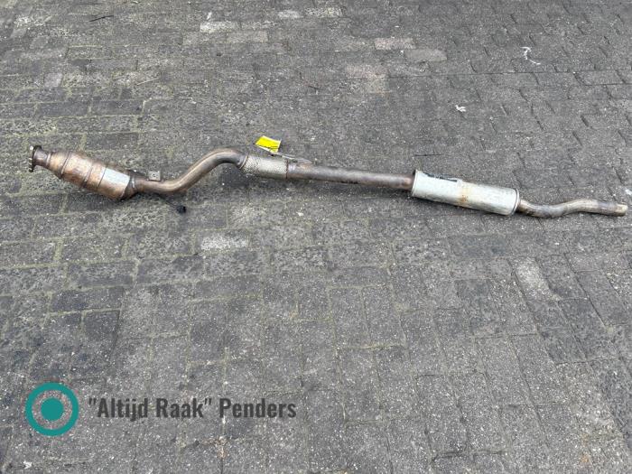 Used Front pipe + catalyst Audi A8 (D3) 3.2 FSI V6 30V Price on request offered by "Altijd Raak" Penders