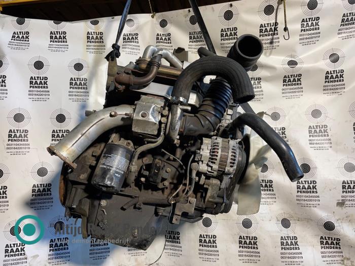 Used Engine Mitsubishi Pajero Canvas Top (V6/7) 3.2 DI-D 16V Price on request offered by "Altijd Raak" Penders