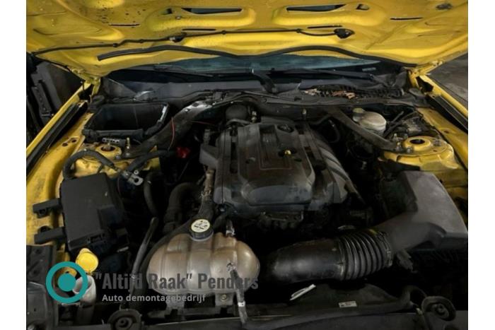 Gebrauchte Luftfiltergehäuse Ford Usa Mustang VI Convertible 2.3 EcoBoost 16V Preis auf Anfrage angeboten von "Altijd Raak" Penders