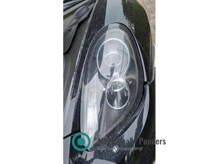 Używane Reflektor lewy Porsche Boxster (981) 2.7 24V Cena na żądanie oferowane przez "Altijd Raak" Penders