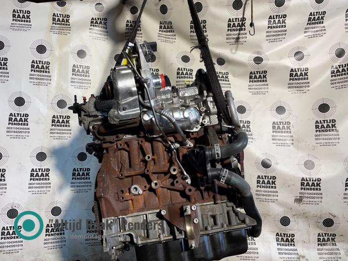 Engine from a Ford Transit 2.0 TDCi 16V Eco Blue 130 2023