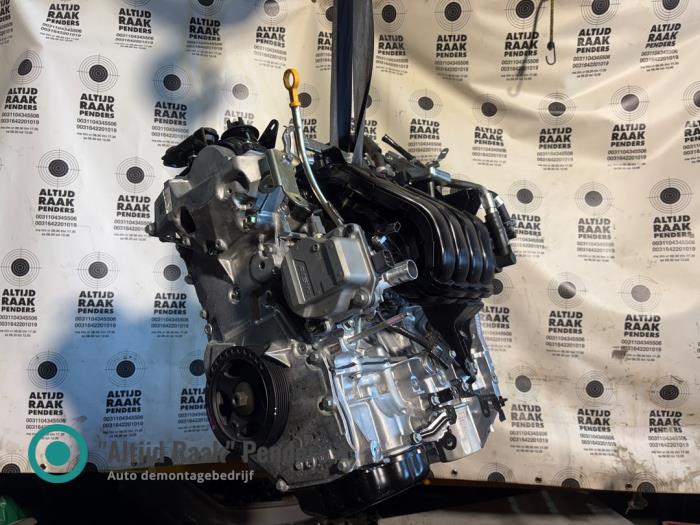 Used Engine Renault Arkana (RJLL) 1.6 E-Tech 145 16V Price on request offered by "Altijd Raak" Penders