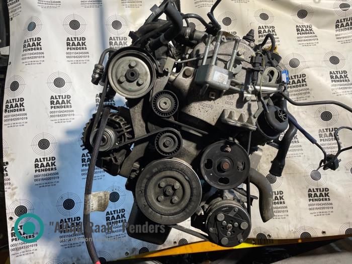 Motor van een Fiat Doblo Cargo (263) 1.3 MJ 16V DPF Euro 5 2015